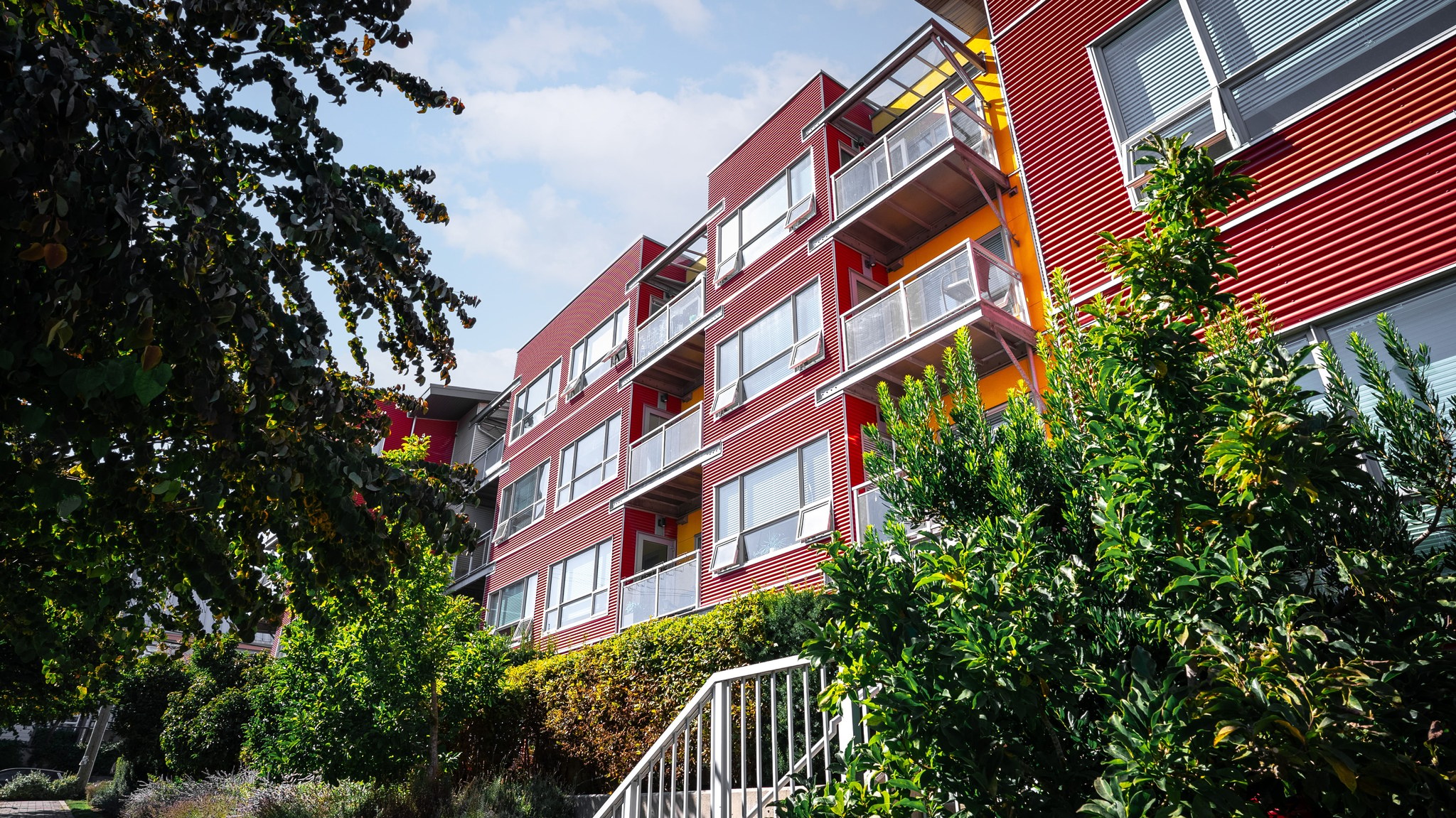 103-785Tyee(exterior)-4.jpg