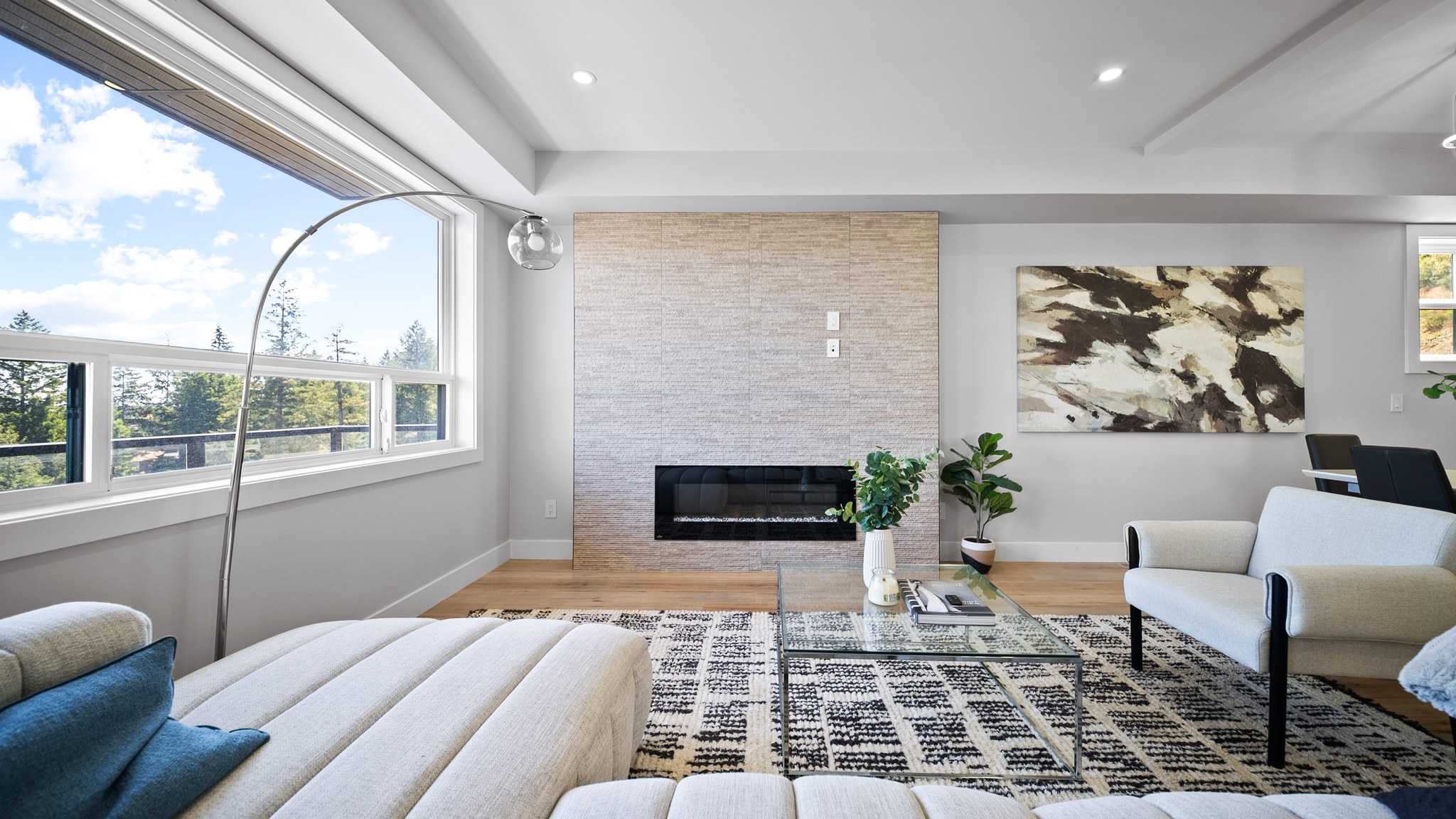 2210Archer_Gate(interior)-11.jpg