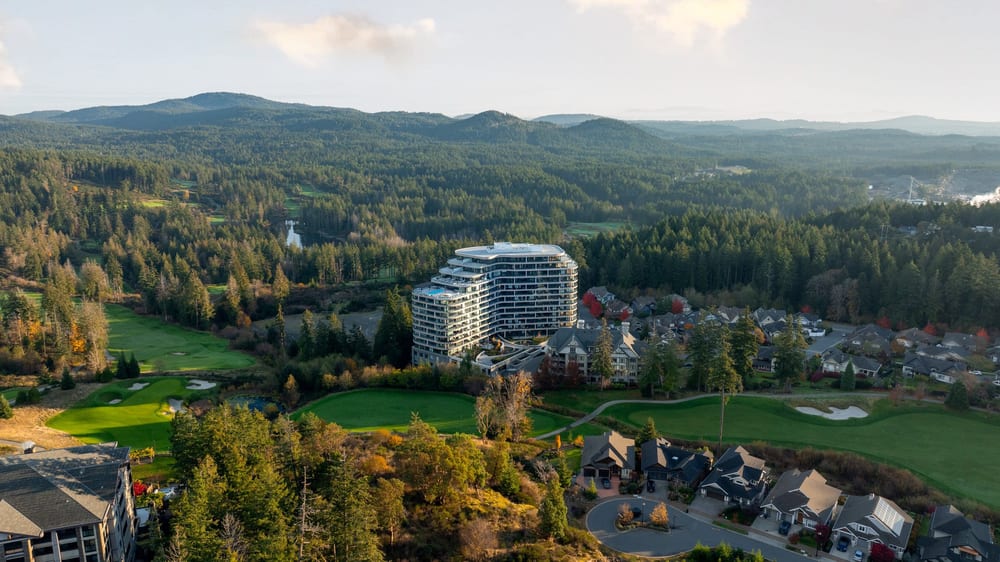Bear Mountain commercial property