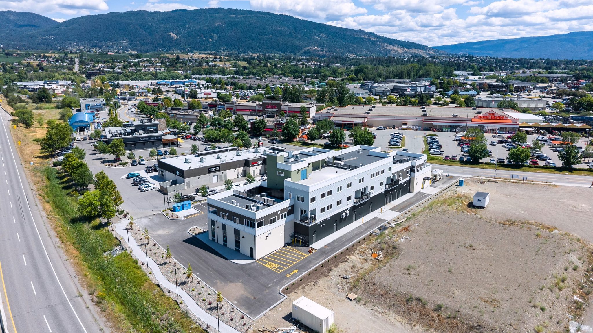 Commercial real estate photography in Vernon